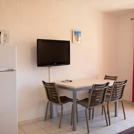 Residence Lago Verde מלון דירות פורטו-וישיו
