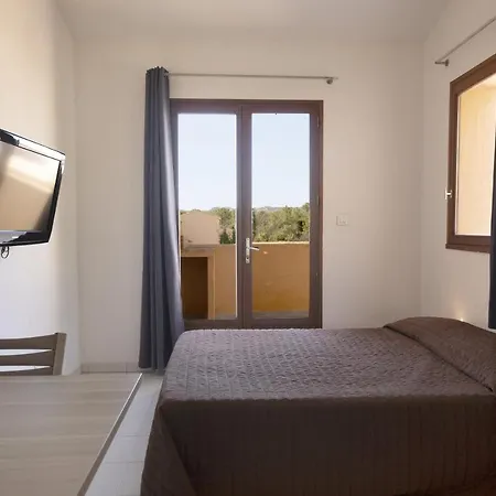 Residence Lago Verde 4* بورتو فيكشْيو