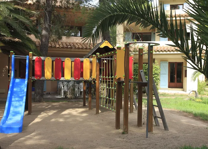 מלון דירות Residence Lago Verde 4*