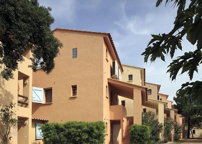 Residence Lago Verde מלון דירות 4*